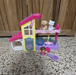Fisher Price Little People Barbie Vet Spa